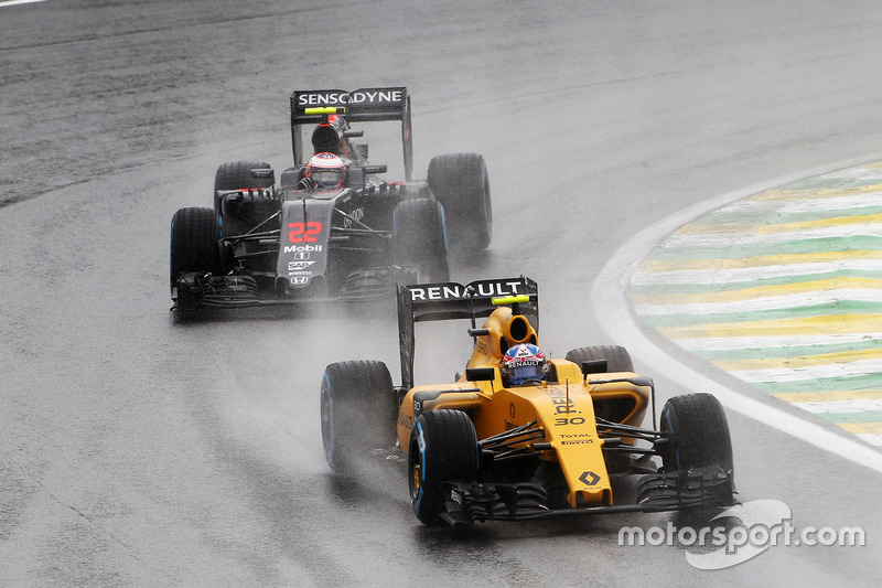DNF Jolyon Palmer, Renault Sport F1 Team