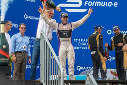 Podyum: Yarış galibi Sam Bird, DS Virgin Racing, 2. Jean-Eric Vergne, Techeetah, 3. Stéphane Sarrazi