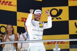 Podium: Race winner Gary Paffett Mercedes-AMG Team HWA