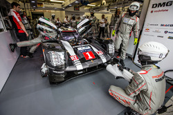 #1 Porsche Team, Porsche 919 Hybrid: Timo Bernhard, Mark Webber, Brendon Hartley