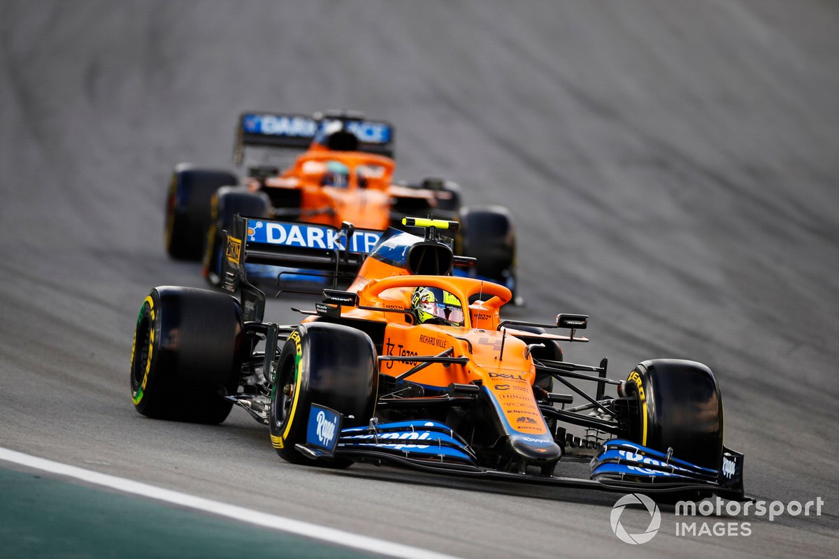 Ландо Норрис, McLaren MCL35M, Даниэль Риккардо, McLaren MCL35M
