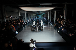 Mercedes AMG F1 W09 tanıtım