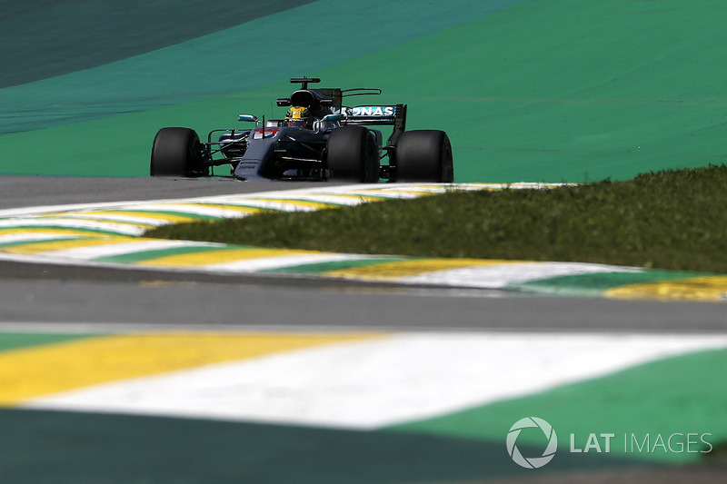 Lewis Hamilton, Mercedes-Benz F1 W08