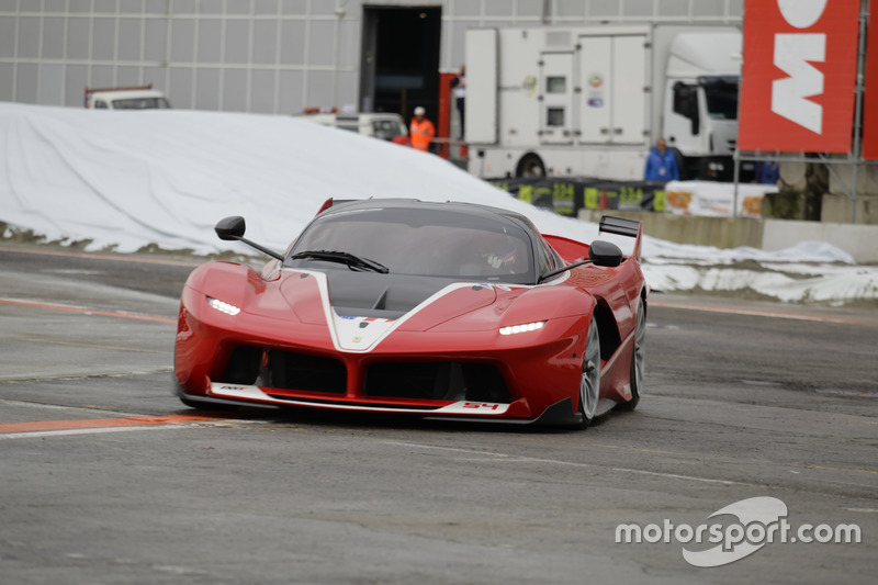 Esibizione Ferrari FXX