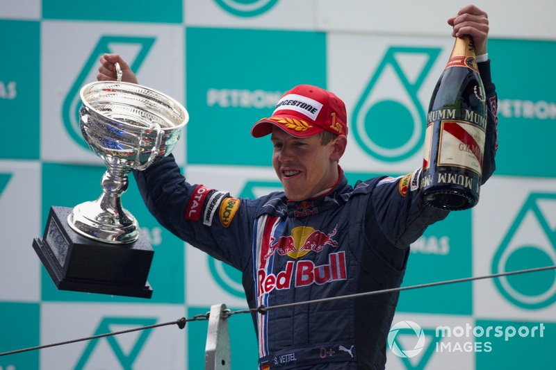 Sebastian Vettel, Red Bull Racing, sul podio