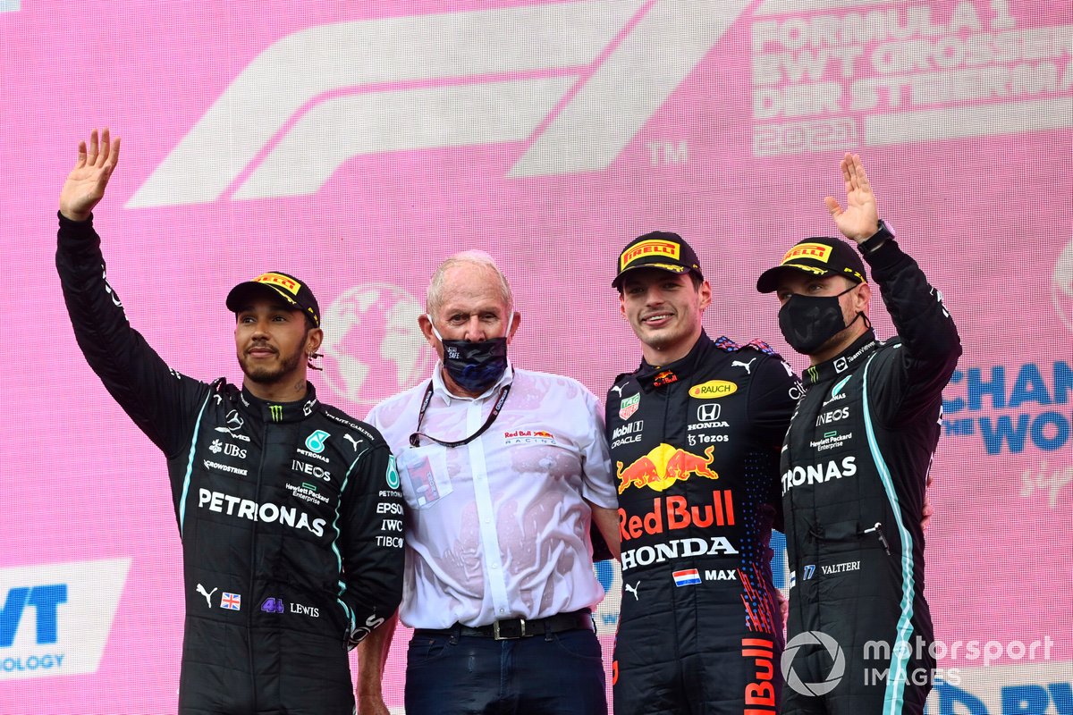 Lewis Hamilton, Mercedes, 2nd position, Helmut Marko, Consultant, Red Bull Racing, Max Verstappen, Red Bull Racing, 1st position, and Valtteri Bottas, Mercedes, 3rd position, on the podium