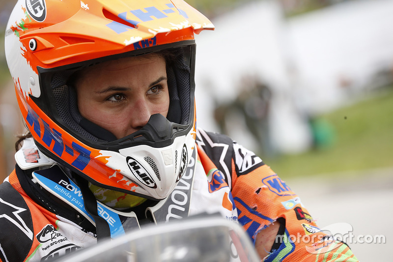 #19 KTM Racing Team: Лайя Санс