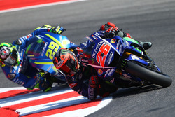 Maverick Viñales, Yamaha Factory Racing, Andrea Iannone, Team Suzuki MotoGP