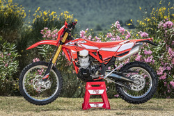 Gamma BETA Enduro RR 2017, test con Manuel Lucchese