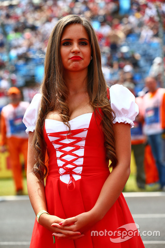Grid girl