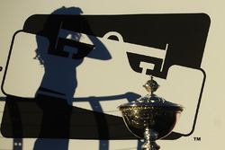 IndyCar-Logo mit Schatten von Gridgirl