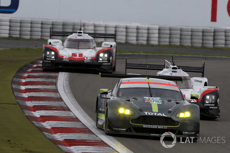 #95 Aston Martin Racing Aston Martin Vantage: Nicki Thiim, Marco Sorensen