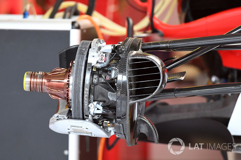 Ferrari SF70-H ön fren detay
