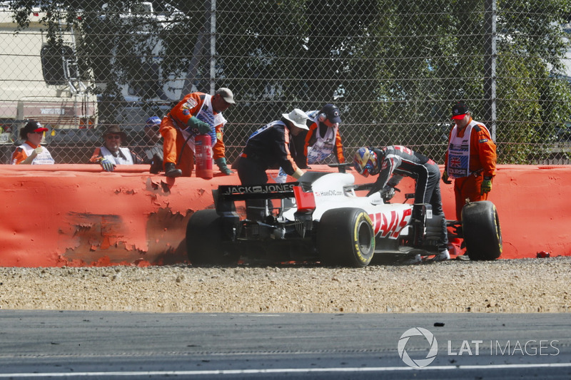 Romain Grosjean, Haas F1 Team, crash