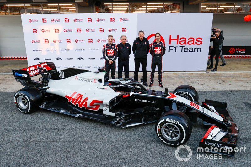 Kevin Magnussen, Haas F1 Team and Romain Grosjean, Haas F1 Team reveal the VF-20 with Gene Haas, Owner and Founder, Haas F1 Team and Guenther Steiner, Team Principal, Haas F1 Team