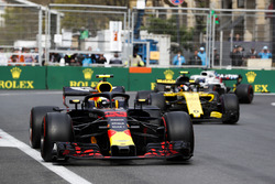 Карлос Сайнс-мол., Renault Sport F1 Team R.S. 18, Макс Ферстаппен, Red Bull Racing RB14