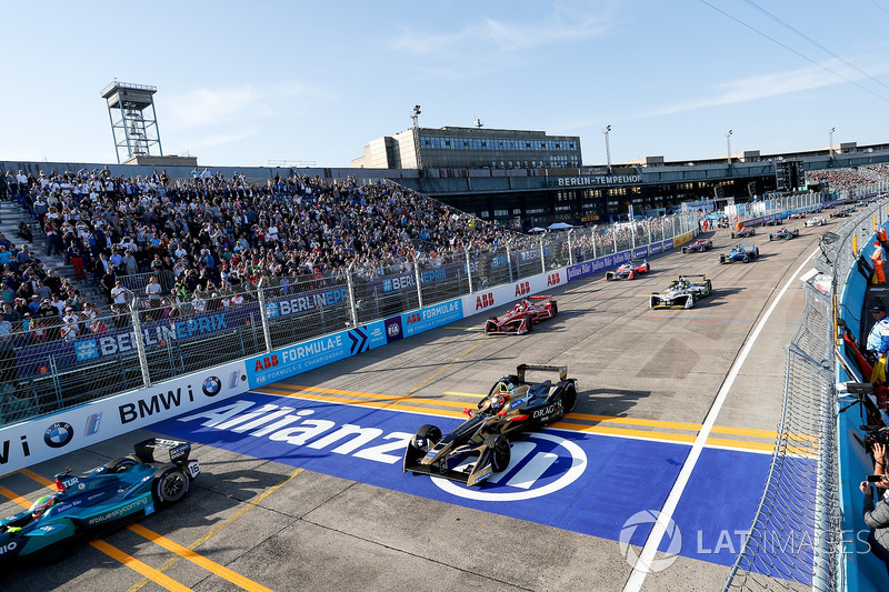 Oliver Turvey, NIO Formula E Team, Jean-Eric Vergne, Techeetah