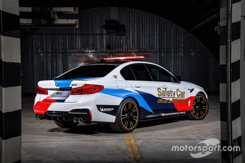 Автомобіль безпеки BMW M5 MotoGP