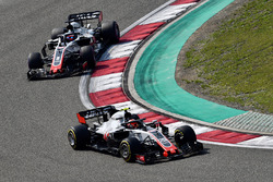 Кевін Магнуссен, Ромен Грожан, Haas F1 Team VF-18