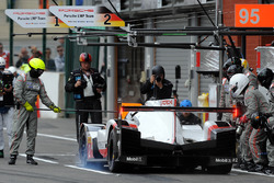 #2 Porsche Team Porsche 919 Hybrid: Timo Bernhard, Earl Bamber, Brendon Hartley