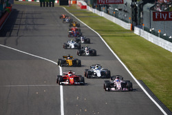 Sergio Perez, Sahara Force India F1 VJM10, Sebastian Vettel, Ferrari SF70H, Felipe Massa, Williams FW40, Nico Hulkenberg, Renault Sport F1 Team RS17