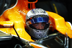 Fernando Alonso, McLaren MCL32