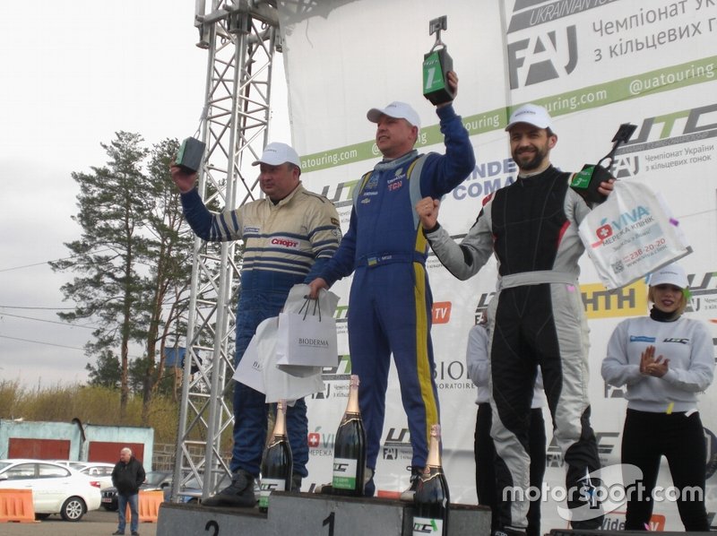 Подіум GT Open: Валерій Жовтоног, Ігор Скуз, Володимир Дрогомирецький