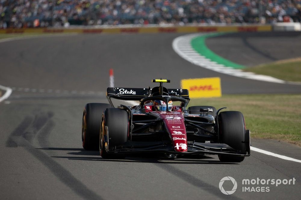 Zhou Guanyu, Alfa Romeo C43