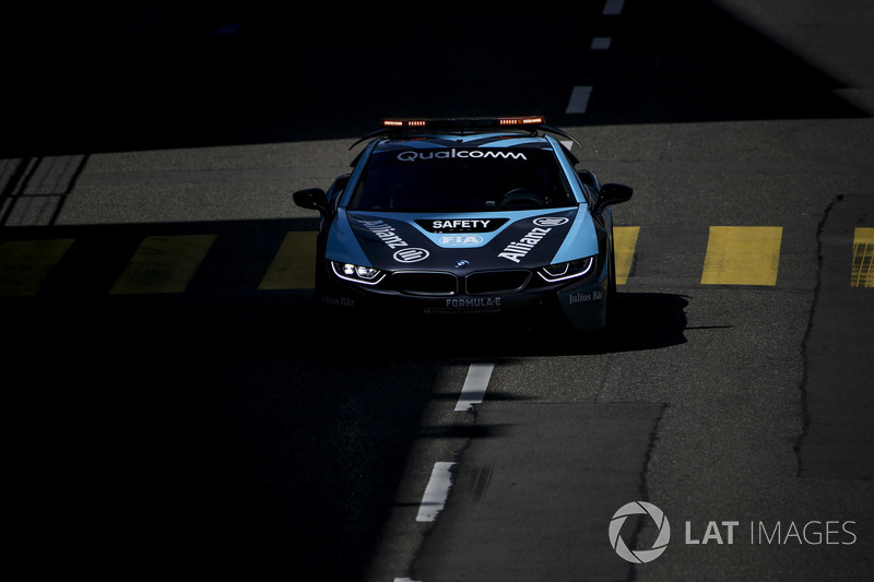 Safety car