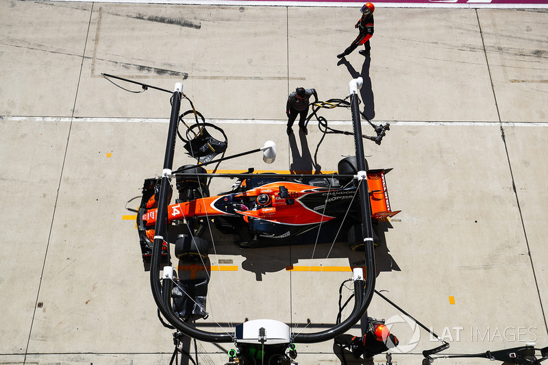 DNF. Fernando Alonso, McLaren