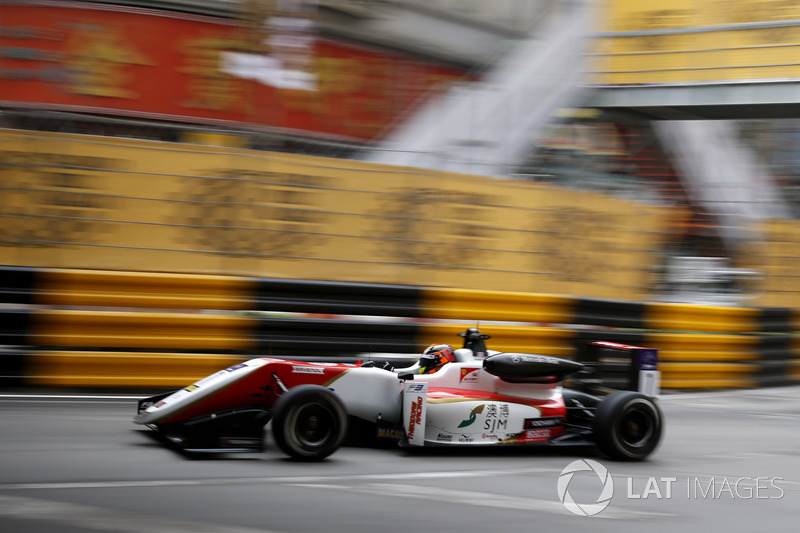 Каллум Ілотт, SJM Theodore Racing by Prema, Dallara Mercedes