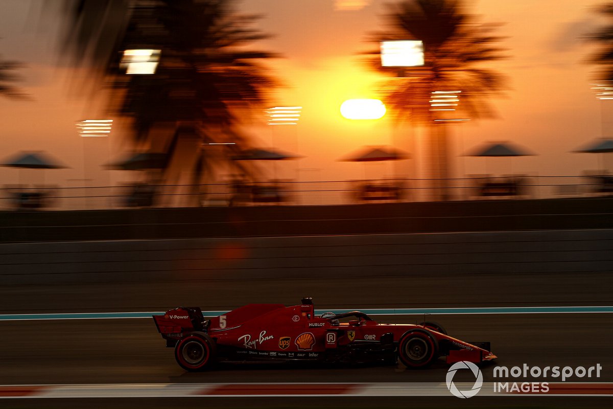 Pembalap Sebastian Vettel saat tampil dalam GP Abu Dhabi 2020, yang jadi penampilan terakhirnya bersama Ferrari.