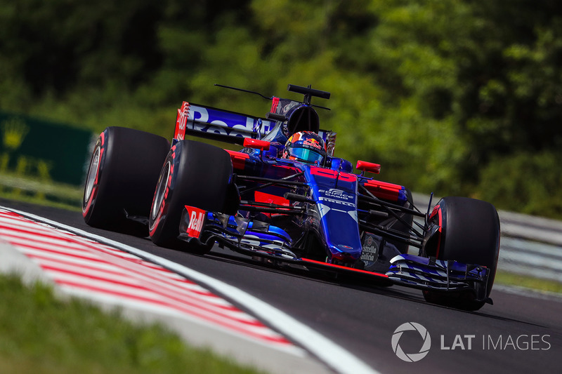 13. Daniil Kvyat, Scuderia Toro Rosso STR12