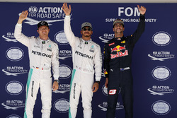 Top-drie: Nico Rosberg, Mercedes AMG F1, tweede; Lewis Hamilton, Mercedes AMG F1, pole; Daniel Ricci