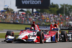 Marco Andretti, Andretti Autosport with Yarrow Honda, James Hinchcliffe, Schmidt Peterson Motorsports Honda