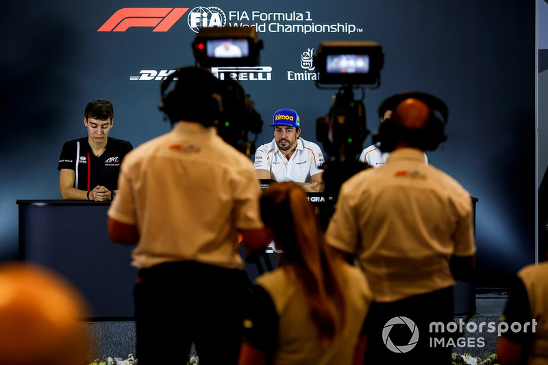 George Russell, Williams Racing and Fernando Alonso, McLaren in the press conference