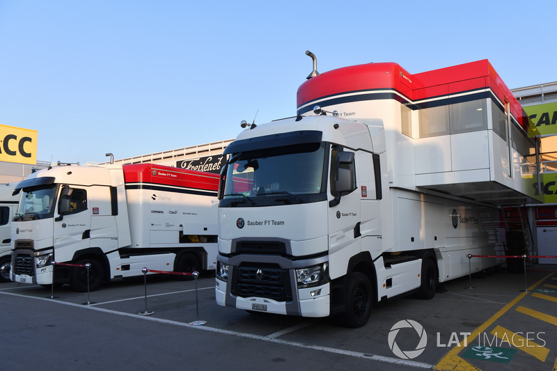 Грузовики Alfa Romeo Sauber F1