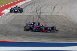 Данііл Квят, Scuderia Toro Rosso STR12