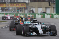 Valtteri Bottas, Mercedes AMG F1 W09, leads Max Verstappen, Red Bull Racing RB14