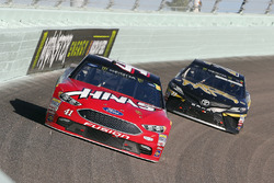 Kurt Busch, Stewart-Haas Racing Ford, Corey LaJoie, BK Racing Toyota