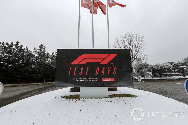 Kar yağışı testlerin durmasına neden oluyor