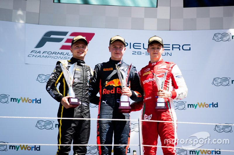 Juri Vips, Hitech Grand Prix Max Fewtrell, ART Grand Prix and Marcus Armstrong, PREMA Racing