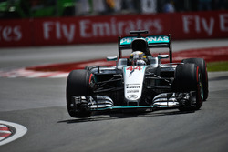Льюїс Хемілтон, Mercedes AMG F1 W07 Hybrid