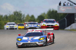 #66 Chip Ganassi Racing Ford GT: Joey Hand, Dirk Müller
