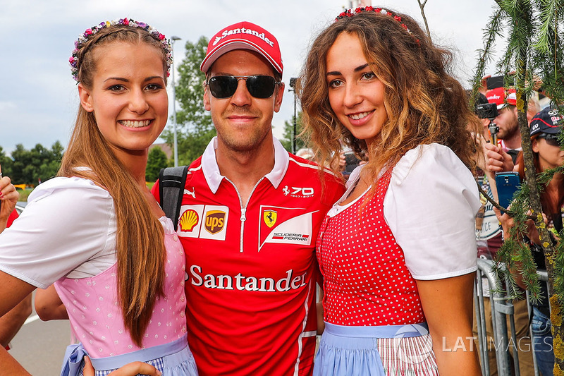 Себастьян Феттель, Ferrari та дівчата