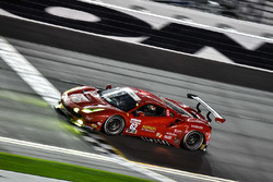 #62 Risi Competizione Ferrari 488 GTE: Toni Vilander, Giancarlo Fisichella, James Calado