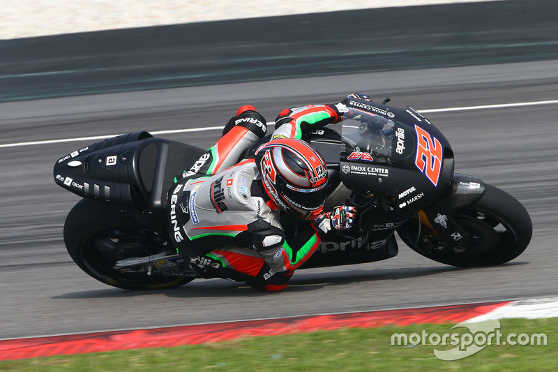 Sam Lowes: P23 1.973