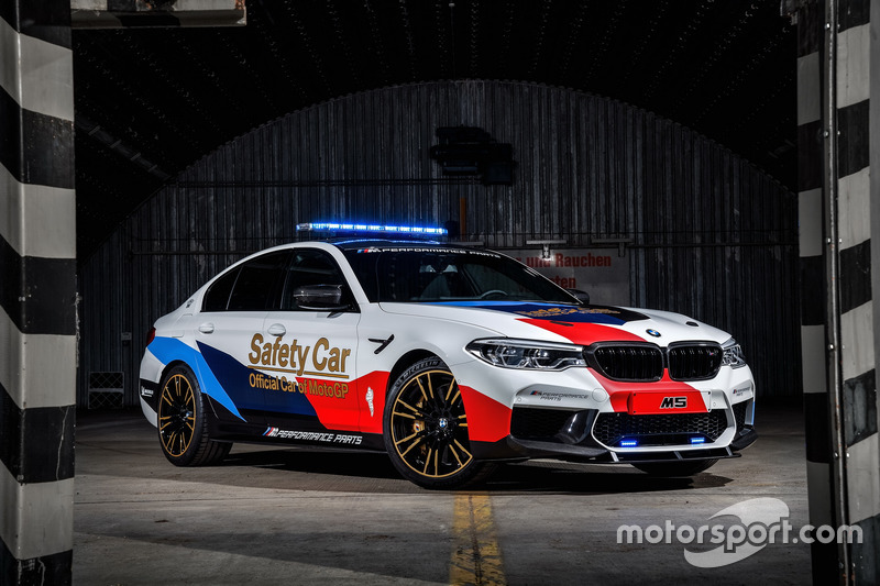 Автомобіль безпеки BMW M5 MotoGP
