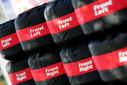 Renault Sport F1 Team, Pirelli-Reifen