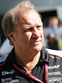 Заступник керівника Sahara Force India F1 Роберт Фернлі